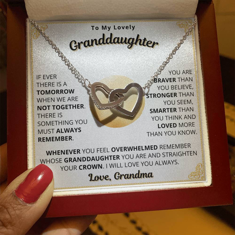 Lovely Granddaughter Necklace - Straighten Your Crown (mgd.103.ih)