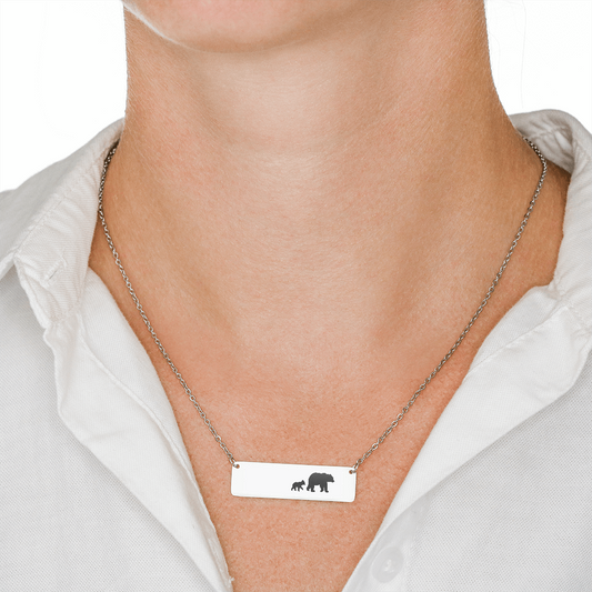 Mama Bear and Cub Horizontal Bar Necklace (m.016.hb.brx1c)