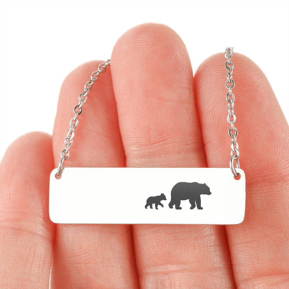 Mama Bear and Cubs Horizontal Bar Necklace (m.016.hb-brx1-4c)