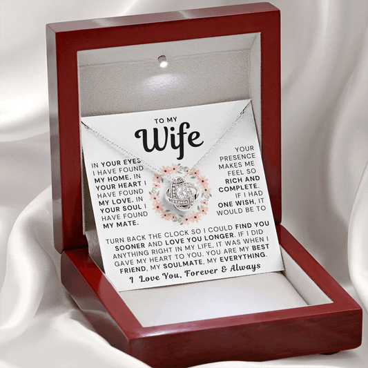 To My Wife Necklace - My Best Friend, My Soulmate, My Everything (189.lk.012)